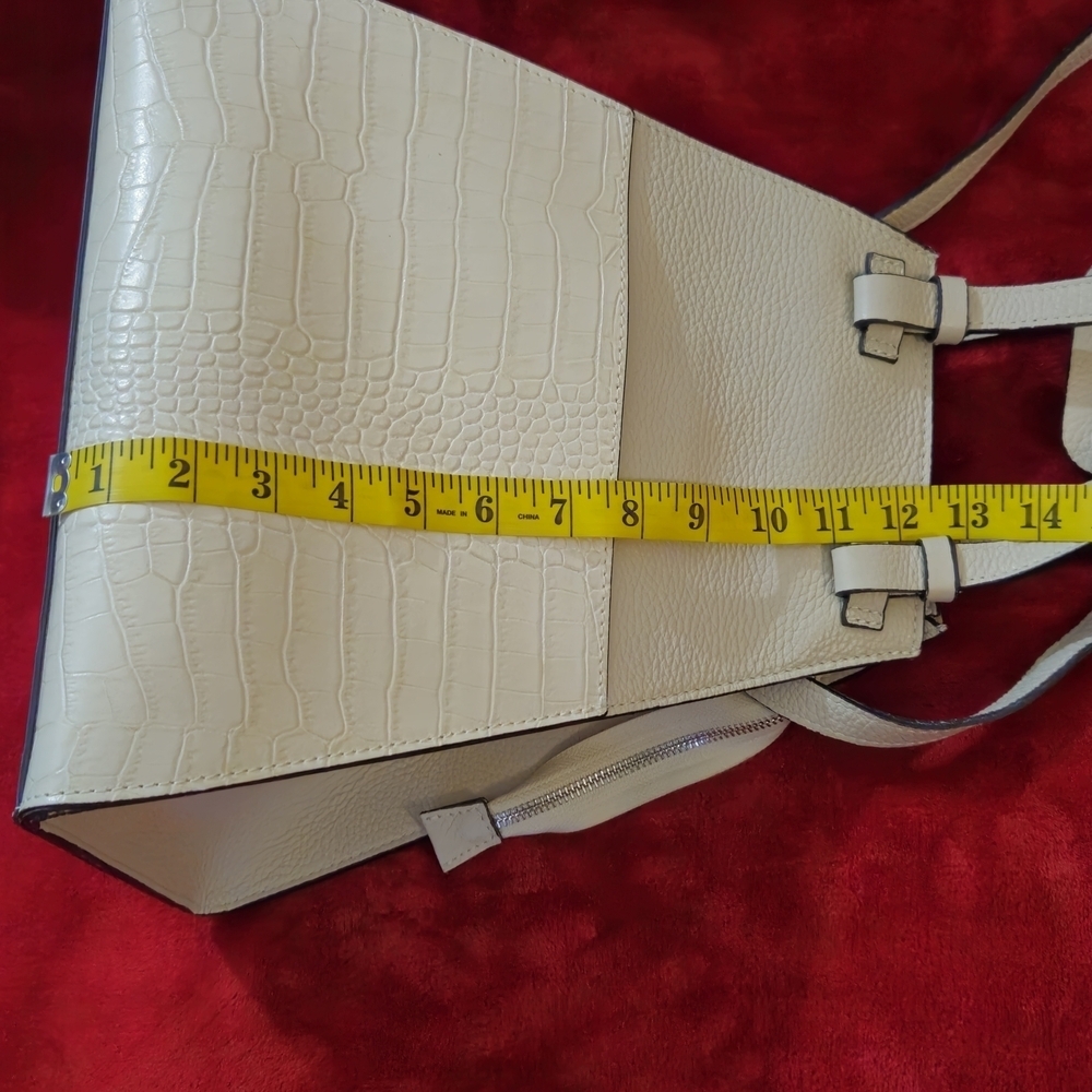 Persaman New York Cream Leather Croc-Embossed Shoulder/Satchel/Crossbody Bag - Picture 7 of 14